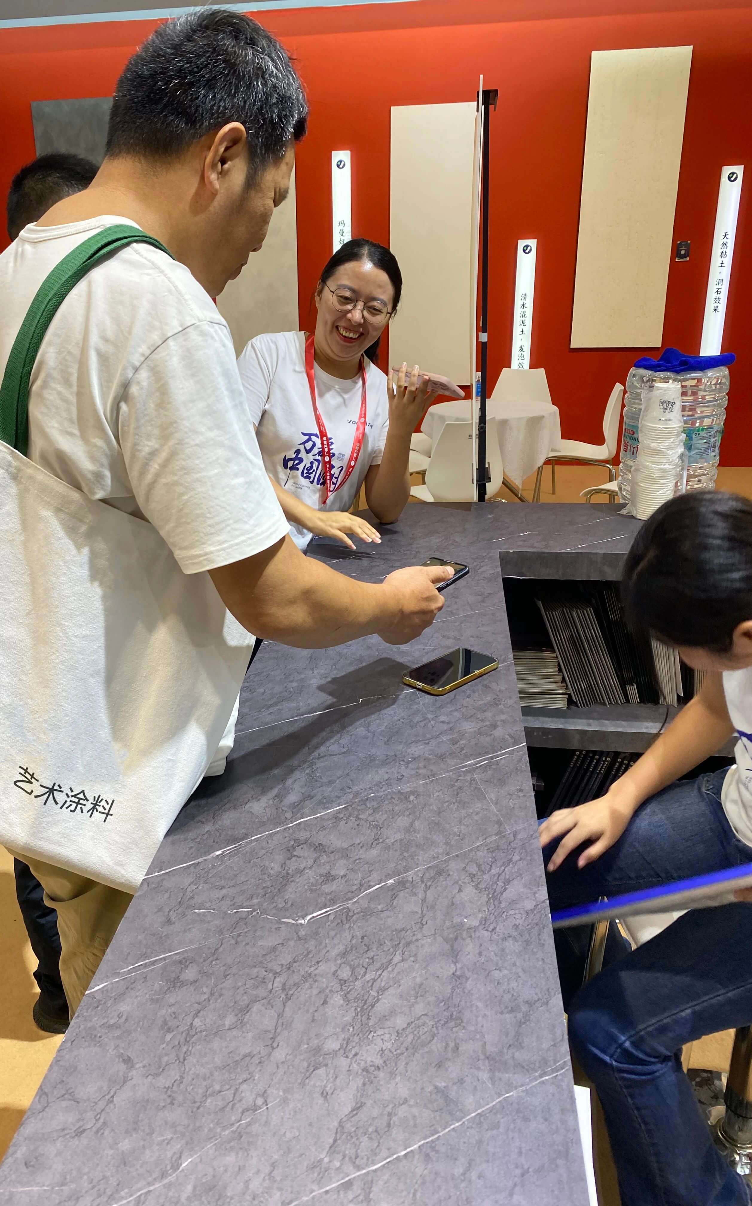 最“省”新品呈現(xiàn)！萬磊涂料國潮館實力吸睛！