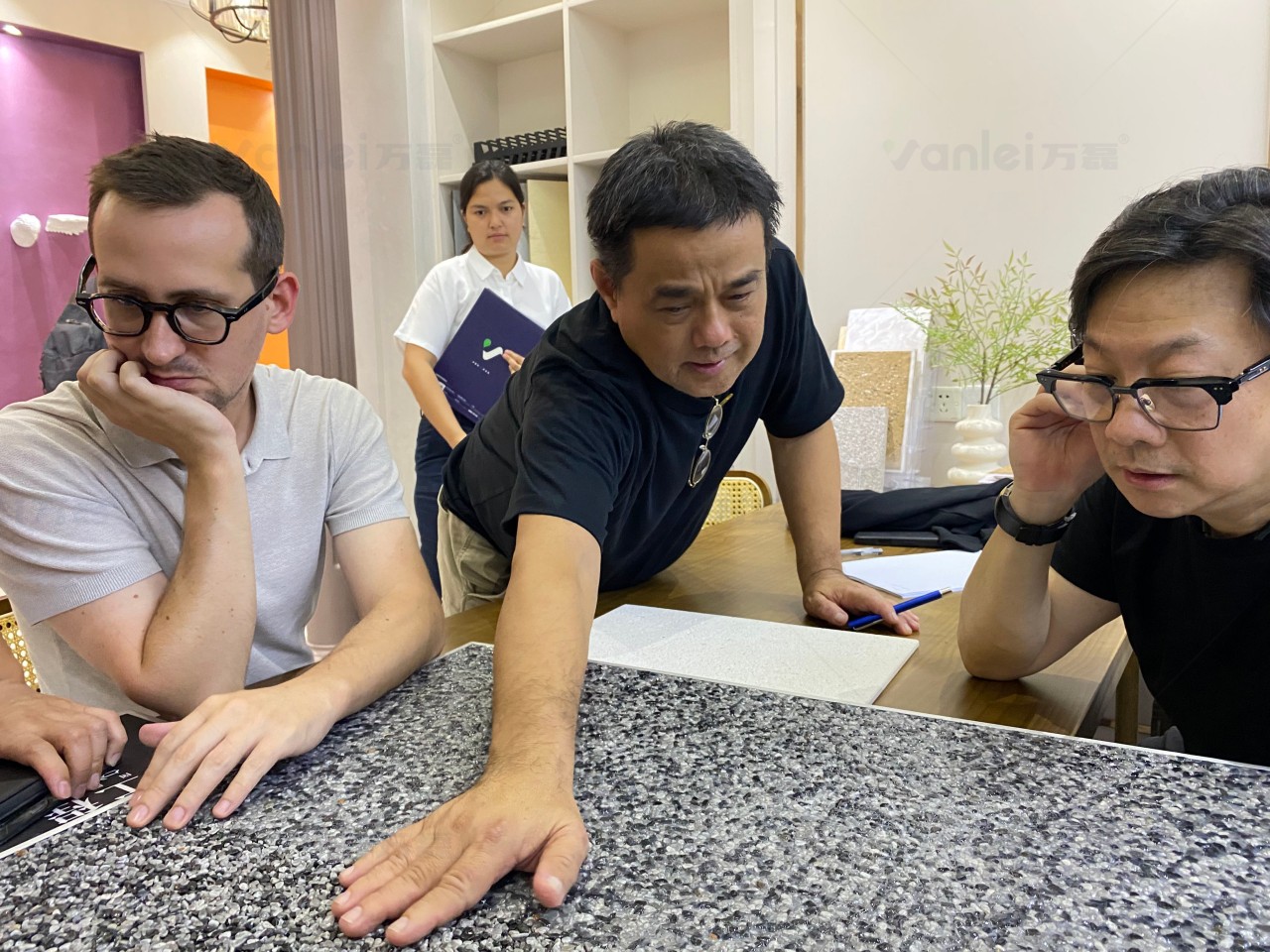 一個(gè)島，9位數(shù)的酒店項(xiàng)目，萬磊如何順利落地？