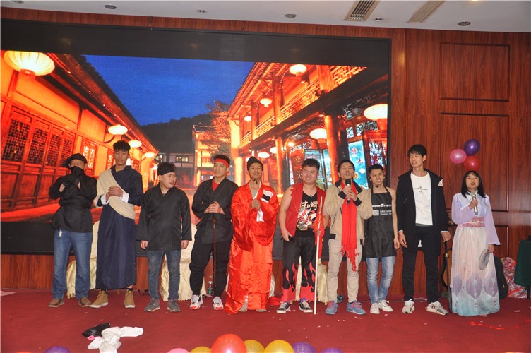 萬磊人歡聚一堂，只為追逐2020“萬磊夢(mèng)”！