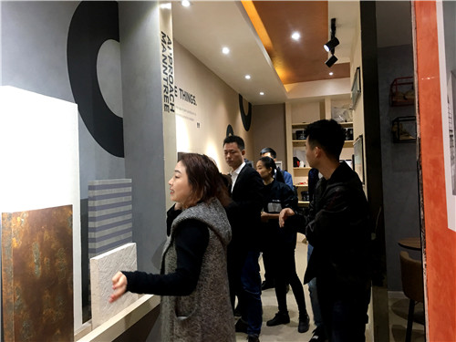 攜手共贏，共話未來，巴德士集團蒞臨萬磊參觀指導(dǎo)